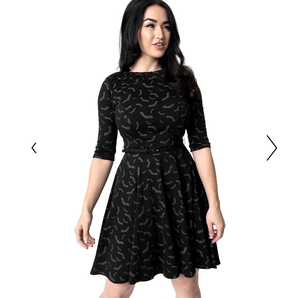 NWT Gray Bats Black Unique Vintage Print
Stephanie Fit & Flare Dress 1X 16
